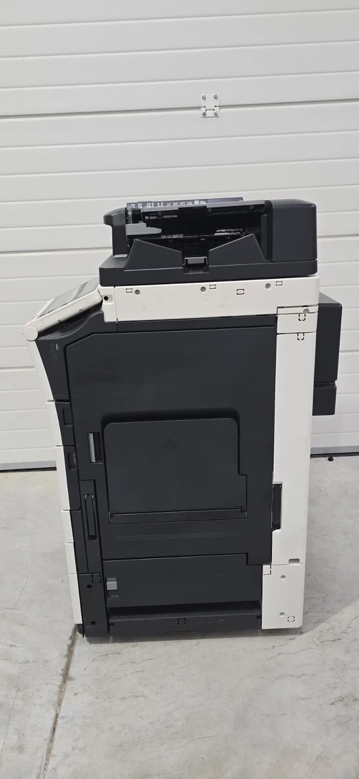 Konica Minolta Bizhub C558 miniatura 2