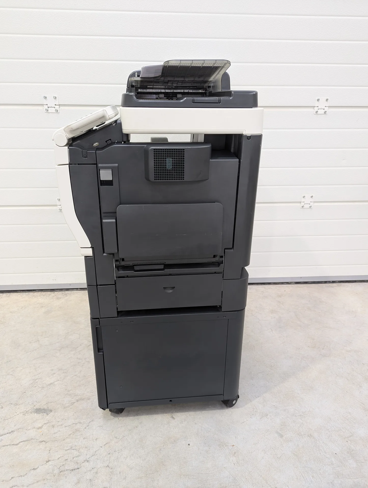 Konica Minolta Bizhub C3351 miniatura 3